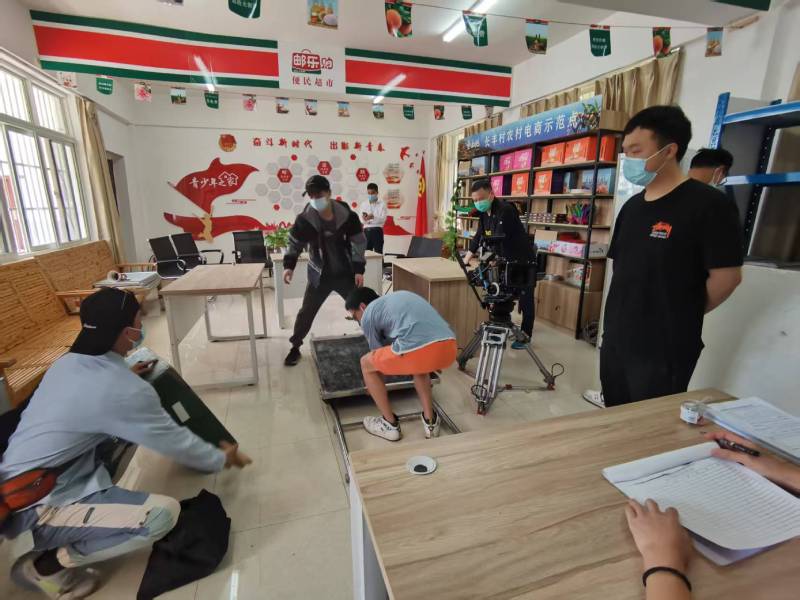 册亨县广告片拍摄公司：极简主义践行者，少即是多的视觉哲学